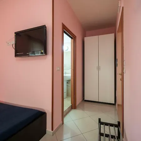 Sun And Bed and breakfast